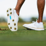 Travis Mathew 现代巡回赛尖刺高尔夫球鞋 - 经典白色/棕褐色